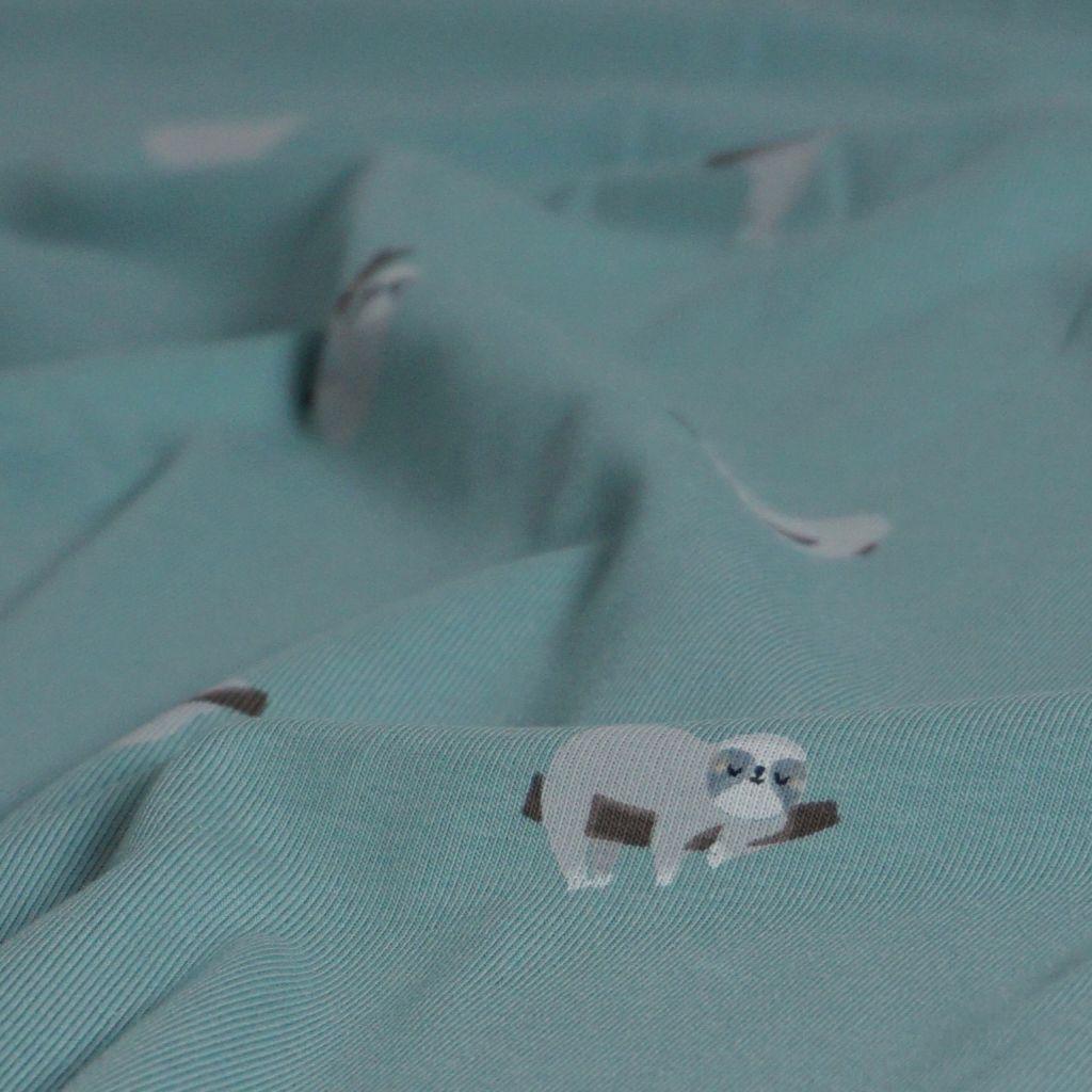 Baumwolljersey Faultiere auf hellblau